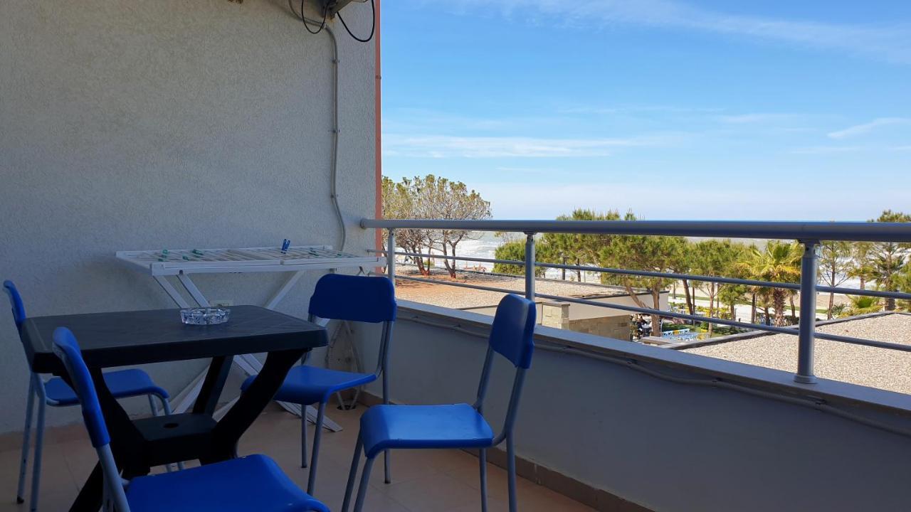 Bellavista Qerret Apartment 1 Golem  Luaran gambar