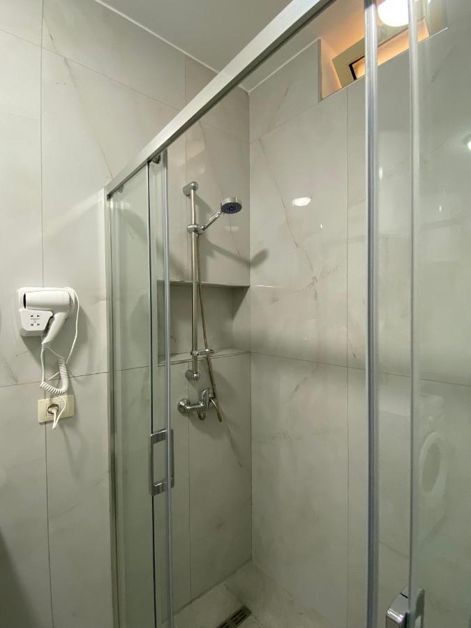 Bellavista Qerret Apartment 1 Golem  Luaran gambar