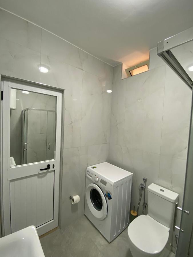 Bellavista Qerret Apartment 1 Golem  Luaran gambar