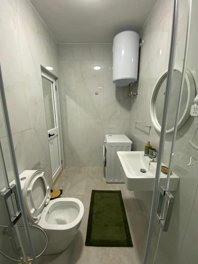 Bellavista Qerret Apartment 1 Golem  Luaran gambar
