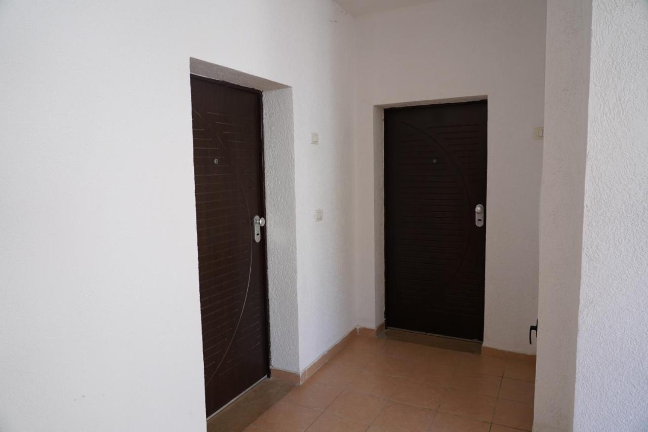 Bellavista Qerret Apartment 1 Golem  Luaran gambar